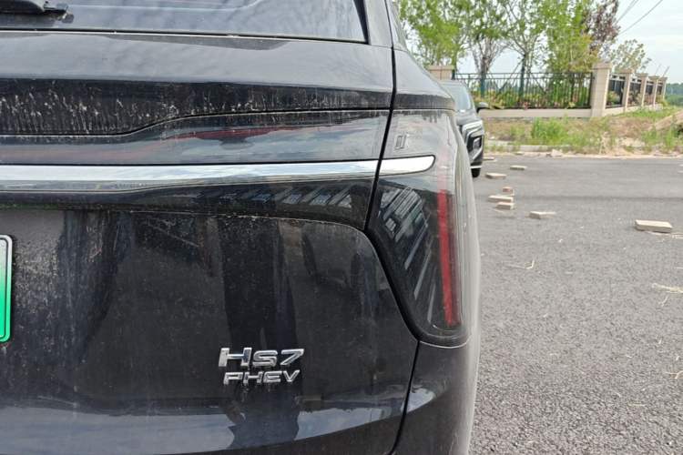 Used Hongqi HS7 PHEV 2024 2.0T PHEV Four-Wheel Drive Flagship Edition 6 Seats Right Rear Taillight