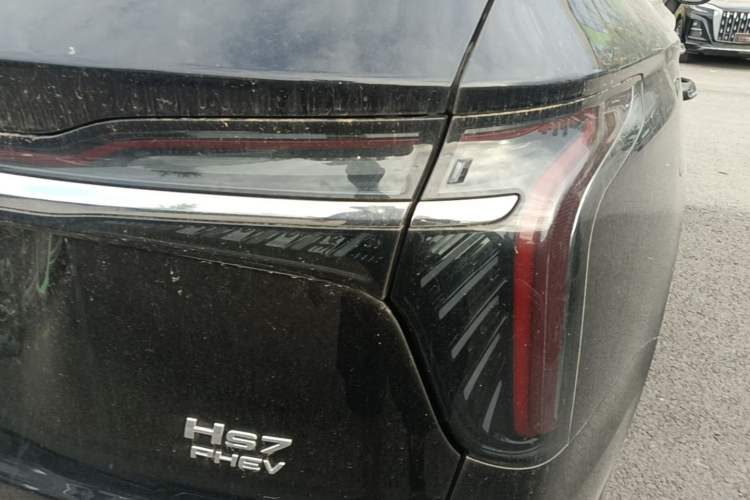 Used Hongqi HS7 PHEV 2024 2.0T PHEV Four-Wheel Drive Flagship Edition 7 Seats Right Rear Taillight