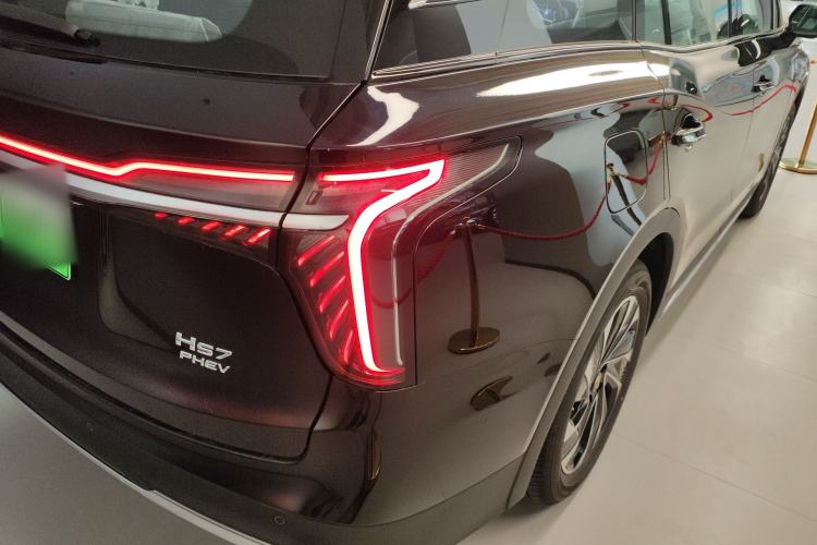 Used Hongqi HS7 PHEV 2024 2.0T PHEV Four-Wheel Drive Flagship Edition 7 Seats Right Rear Taillight