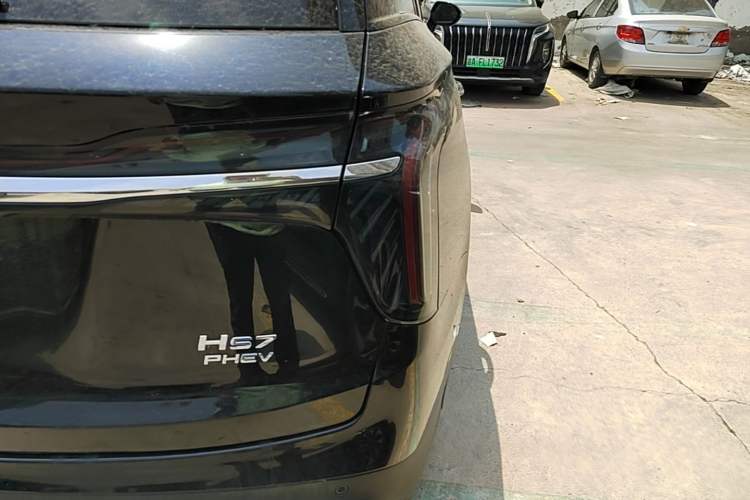 Used Hongqi HS7 PHEV 2024 2.0T PHEV Four-Wheel Drive Flagship Edition 7 Seats Right Rear Taillight