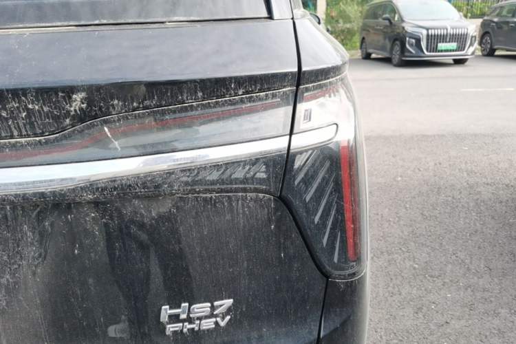 Used Hongqi HS7 PHEV 2024 2.0T PHEV Four-Wheel Drive Flagship Edition 7 Seats Right Rear Taillight