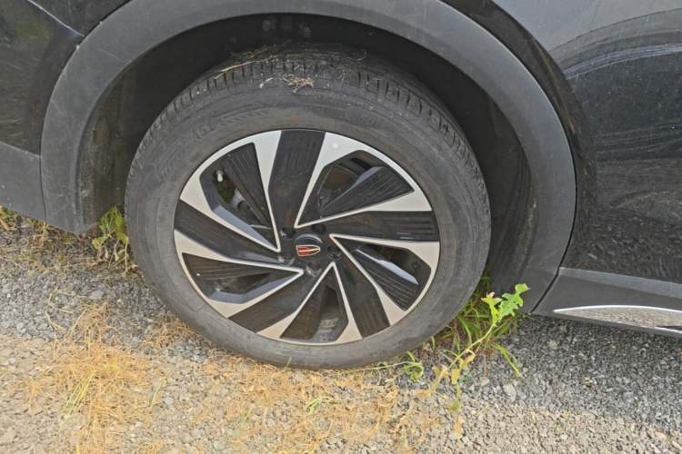 Used Hongqi HS7 PHEV 2024 2.0T PHEV Four-Wheel Drive Flagship Edition 7 Seats Right Rear Wheel Hub