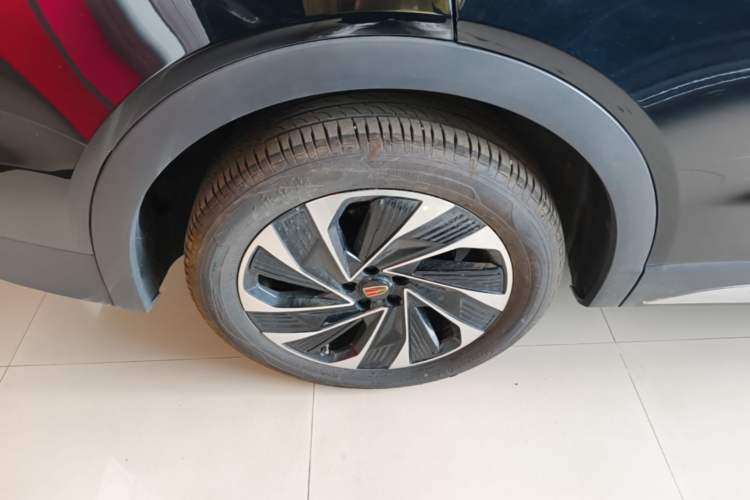 Used Hongqi HS7 PHEV 2024 2.0T PHEV Four-Wheel Drive Flagship Edition 6 Seats Right Rear Wheel Hub