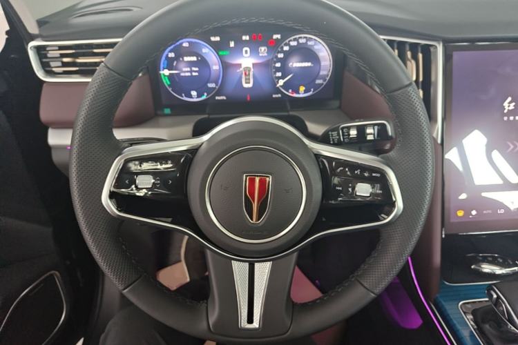 Used Hongqi HS7 PHEV 2024 2.0T PHEV Four-Wheel Drive Flagship Edition 7 Seats Steering Wheel