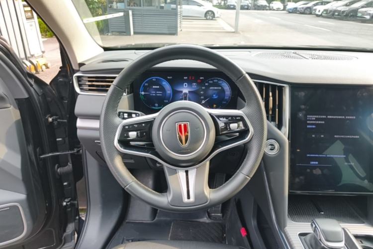 Used Hongqi HS7 PHEV 2024 2.0T PHEV Four-Wheel Drive Flagship Edition 6 Seats Steering Wheel