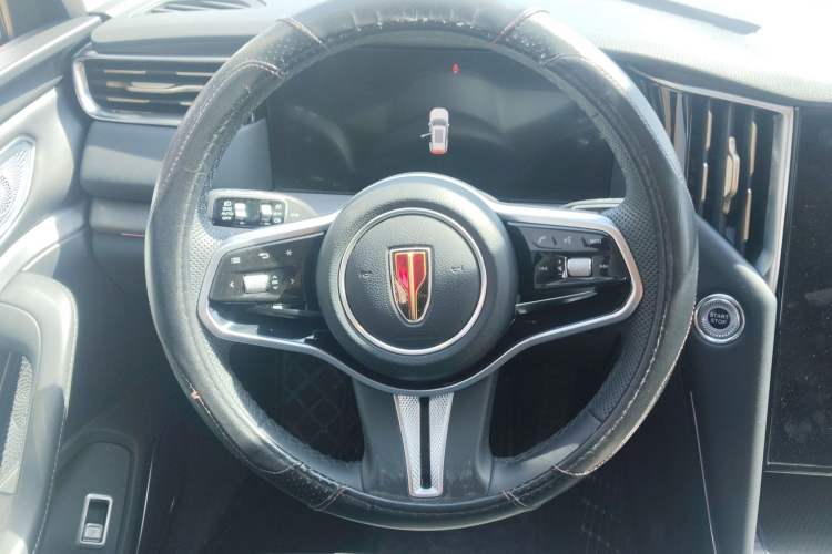 Used Hongqi HS7 PHEV 2024 2.0T PHEV Four-Wheel Drive Flagship Edition 7 Seats Steering Wheel