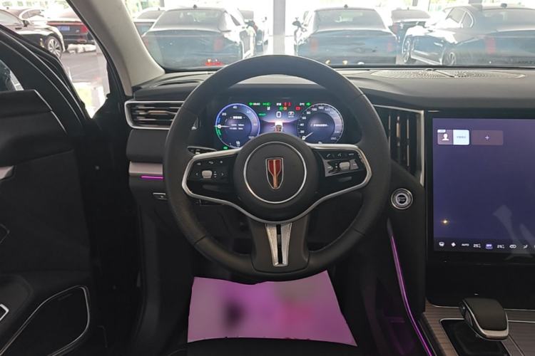 Used Hongqi HS7 PHEV 2024 2.0T PHEV Four-Wheel Drive Flagship Edition 6 Seats Steering Wheel
