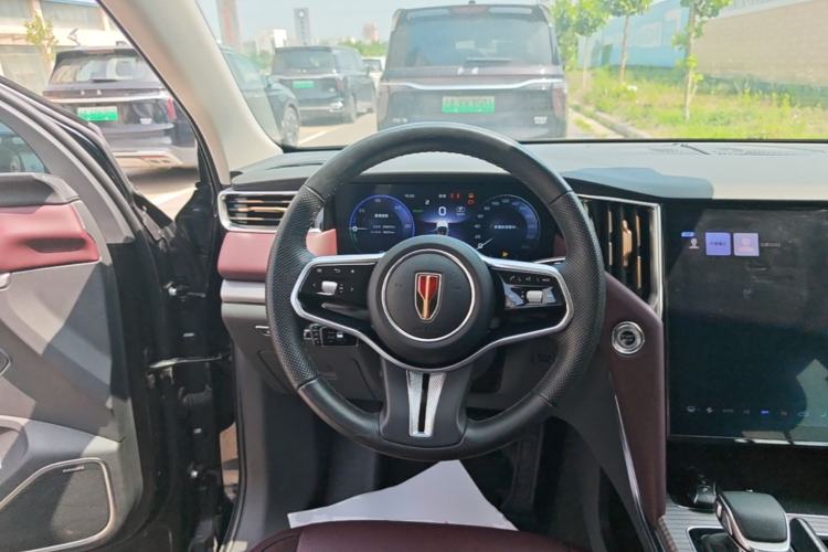 Used Hongqi HS7 PHEV 2024 2.0T PHEV Four-Wheel Drive Flagship Edition 6 Seats Steering Wheel