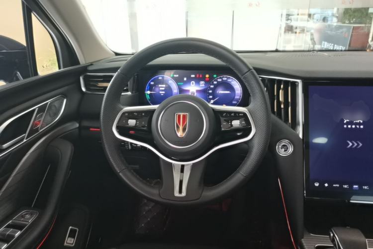 Used Hongqi HS7 PHEV 2024 2.0T PHEV Four-Wheel Drive Flagship Edition 6 Seats Steering Wheel