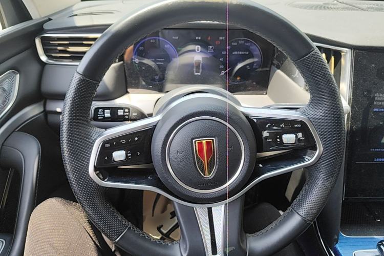 Used Hongqi HS7 PHEV 2024 2.0T PHEV Four-Wheel Drive Flagship Edition 6 Seats Steering Wheel