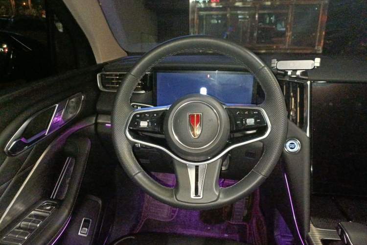 Used Hongqi HS7 PHEV 2024 2.0T PHEV Four-Wheel Drive Flagship Edition 7 Seats Steering Wheel