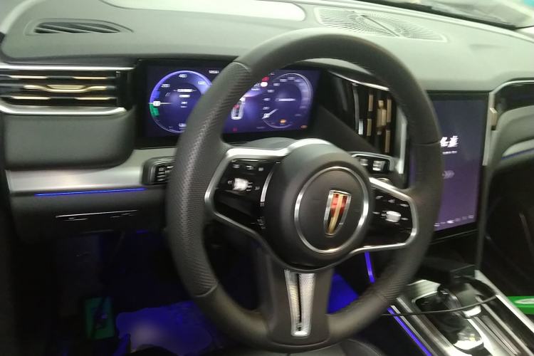 Used Hongqi HS7 PHEV 2024 2.0T PHEV Four-Wheel Drive Flagship Edition 6 Seats Steering Wheel