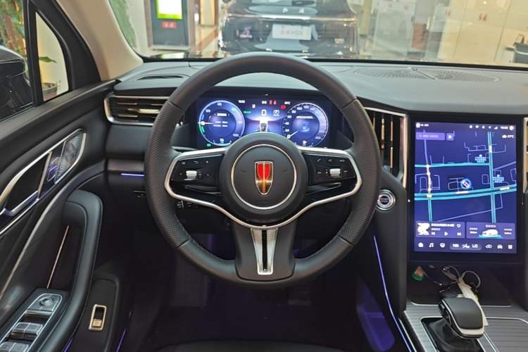 Used Hongqi HS7 PHEV 2024 2.0T PHEV Two-Wheel Drive Flagship Edition 6 Seats Steering Wheel