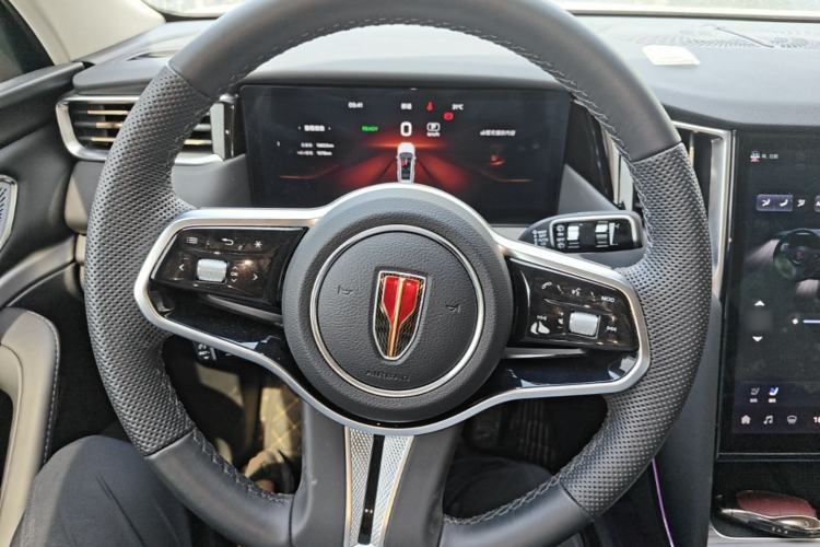 Used Hongqi HS7 PHEV 2024 2.0T PHEV Four-Wheel Drive Flagship Edition 6 Seats Steering Wheel