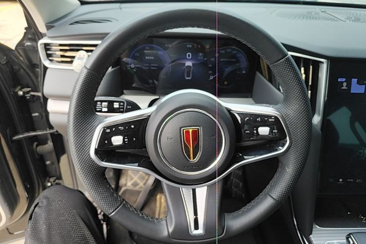 Used Hongqi HS7 PHEV 2024 2.0T PHEV Four-Wheel Drive Flagship Edition 6 Seats Steering Wheel