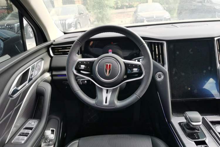 Used Hongqi HS7 PHEV 2024 2.0T PHEV Four-Wheel Drive Flagship Edition 7 Seats Steering Wheel