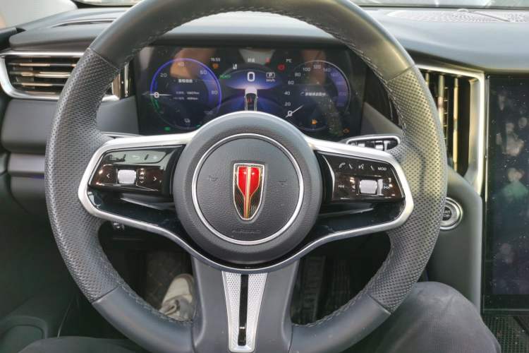 Used Hongqi HS7 PHEV 2024 2.0T PHEV Four-Wheel Drive Flagship Edition 7 Seats Steering Wheel