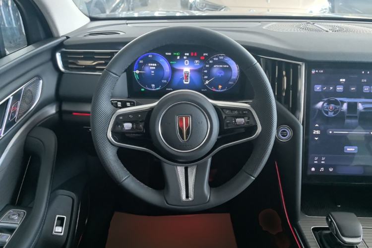Used Hongqi HS7 PHEV 2024 2.0T PHEV Four-Wheel Drive Flagship Edition 6 Seats Steering Wheel