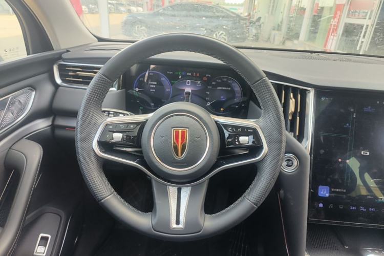 Used Hongqi HS7 PHEV 2024 2.0T PHEV Four-Wheel Drive Flagship Edition 7 Seats Steering Wheel