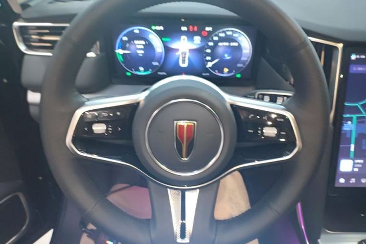 Used Hongqi HS7 PHEV 2024 2.0T PHEV Four-Wheel Drive Flagship Edition 7 Seats Steering Wheel