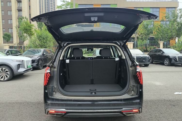 Used Hongqi HS7 PHEV 2024 2.0T PHEV Four-Wheel Drive Flagship Edition 6 Seats Trunk