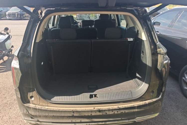 Used Hongqi HS7 PHEV 2024 2.0T PHEV Four-Wheel Drive Flagship Edition 7 Seats Trunk