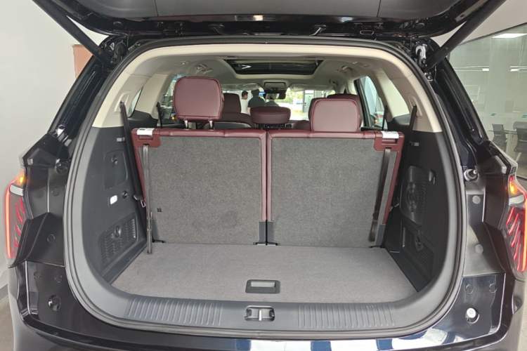 Used Hongqi HS7 PHEV 2024 2.0T PHEV Four-Wheel Drive Flagship Edition 7 Seats Trunk