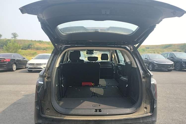 Used Hongqi HS7 PHEV 2024 2.0T PHEV Four-Wheel Drive Flagship Edition 7 Seats Trunk