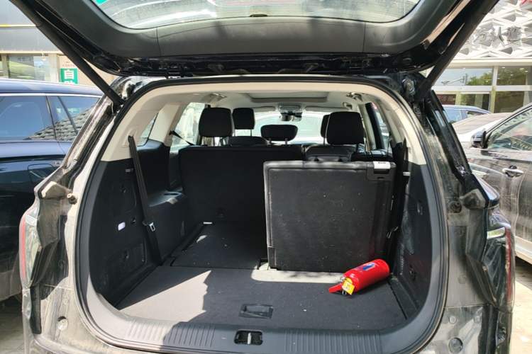 Used Hongqi HS7 PHEV 2024 2.0T PHEV Four-Wheel Drive Flagship Edition 7 Seats Trunk