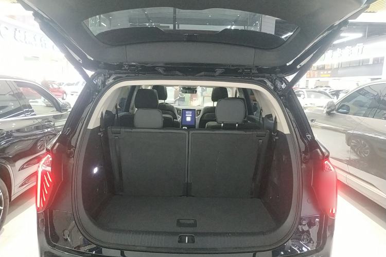 Used Hongqi HS7 PHEV 2024 2.0T PHEV Four-Wheel Drive Flagship Edition 6 Seats Trunk