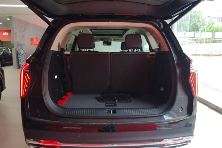 Used Hongqi HS7 PHEV 2024 2.0T PHEV Four-Wheel Drive Flagship Edition 6 Seats Trunk
