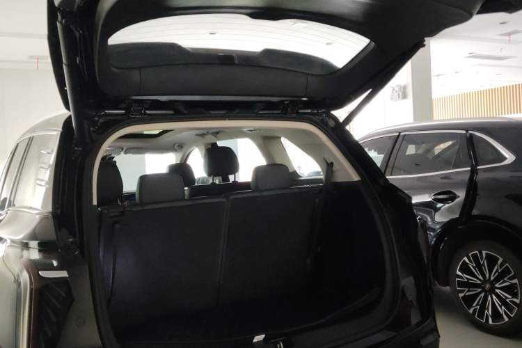 Used Hongqi HS7 PHEV 2024 2.0T PHEV Four-Wheel Drive Flagship Edition 6 Seats Trunk