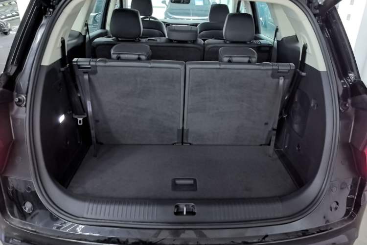 Used Hongqi HS7 PHEV 2024 2.0T PHEV Four-Wheel Drive Flagship Edition 7 Seats Trunk