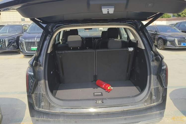 Used Hongqi HS7 PHEV 2024 2.0T PHEV Four-Wheel Drive Flagship Edition 6 Seats Trunk