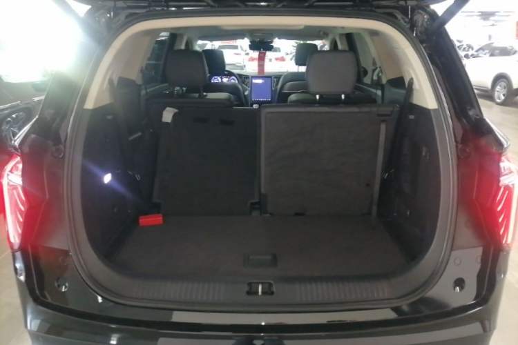 Used Hongqi HS7 PHEV 2024 2.0T PHEV Four-Wheel Drive Flagship Edition 6 Seats Trunk