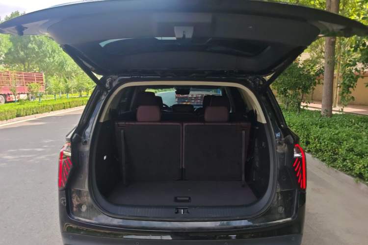 Used Hongqi HS7 PHEV 2024 2.0T PHEV Four-Wheel Drive Flagship Edition 7 Seats Trunk