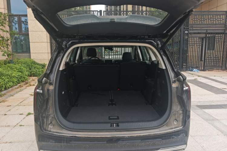 Used Hongqi HS7 PHEV 2024 2.0T PHEV Four-Wheel Drive Flagship Edition 7 Seats Trunk