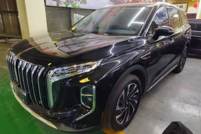 Used Hongqi HS7 PHEV 2024 2.0T PHEV Four-Wheel Drive Flagship Edition 6 Seats