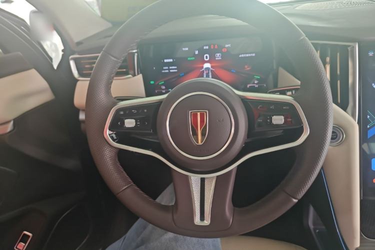 Used Hongqi HS7 PHEV 2024 2.0T PHEV Four-Wheel Drive Flagship Edition 6 Seats Steering Wheel