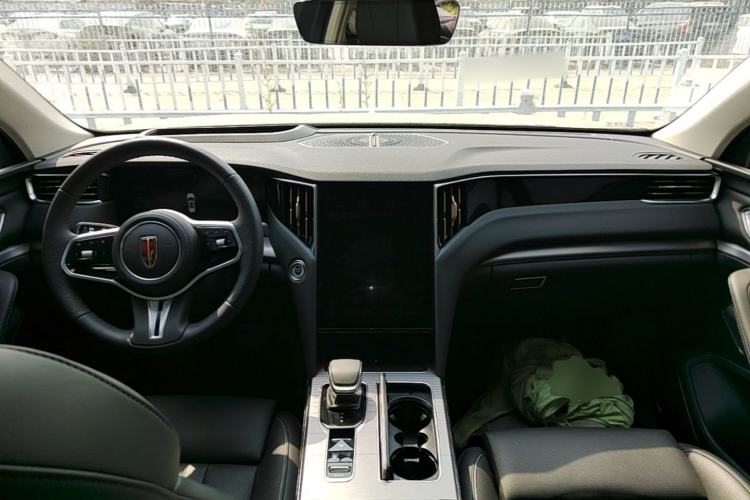 Used Hongqi HS7 PHEV 2024 2.0T PHEV Four-Wheel-Drive Flagship Edition 6 Seats Center Console