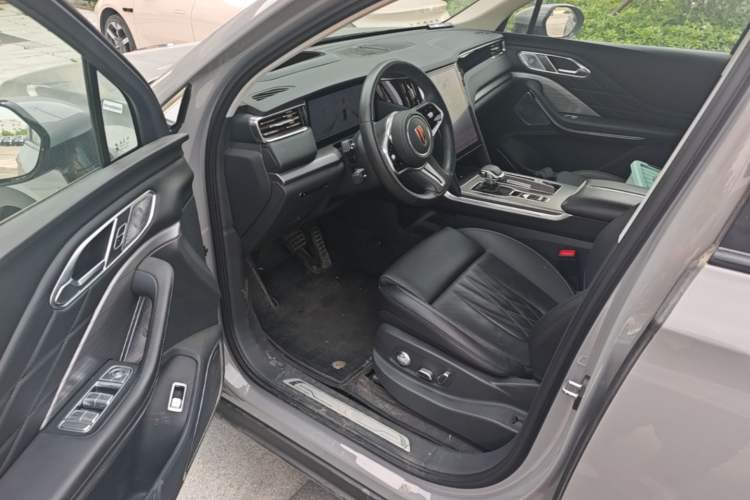 Used Hongqi HS7 PHEV 2024 2.0T PHEV Four-Wheel-Drive Flagship Edition 6 Seats Driver Seat