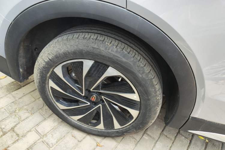 Used Hongqi HS7 PHEV 2024 2.0T PHEV Four-Wheel-Drive Flagship Edition 6 Seats Exterior 5