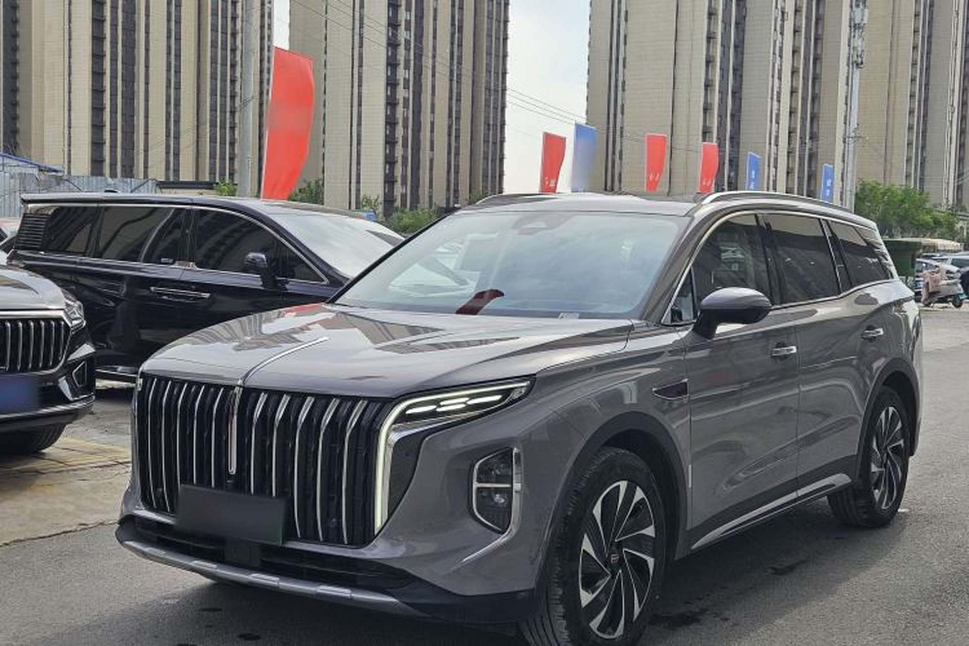 Used Hongqi HS7 PHEV 2024 2.0T PHEV Four-Wheel-Drive Flagship Edition 6 Seats Front Left 45 Deg