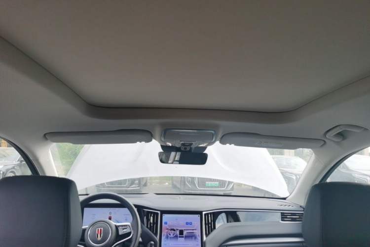 Used Hongqi HS7 PHEV 2024 2.0T PHEV Four-Wheel-Drive Flagship Edition 6 Seats Headliner