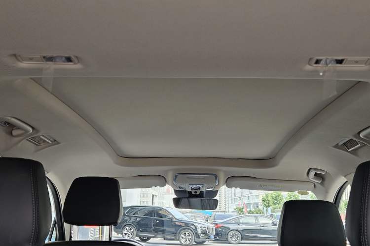 Used Hongqi HS7 PHEV 2024 2.0T PHEV Four-Wheel-Drive Flagship Edition 6 Seats Interior 6