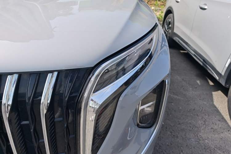 Used Hongqi HS7 PHEV 2024 2.0T PHEV Four-Wheel-Drive Flagship Edition 6 Seats Left Front Headlight