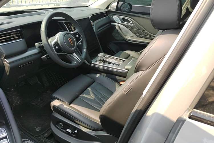 Used Hongqi HS7 PHEV 2024 2.0T PHEV Four-Wheel-Drive Flagship Edition 6 Seats Left Front Seat