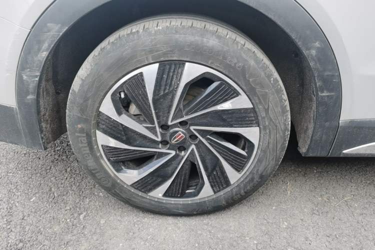 Used Hongqi HS7 PHEV 2024 2.0T PHEV Four-Wheel-Drive Flagship Edition 6 Seats Right Rear Wheel Hub