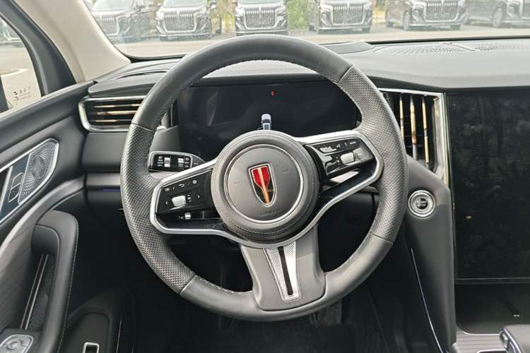 Used Hongqi HS7 PHEV 2024 2.0T PHEV Four-Wheel-Drive Flagship Edition 6 Seats Steering Wheel