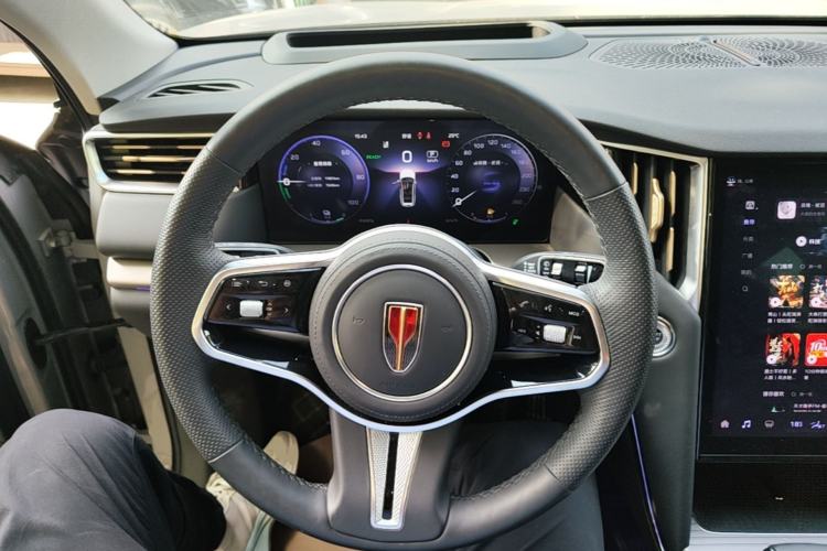Used Hongqi HS7 PHEV 2024 2.0T PHEV Four-Wheel-Drive Flagship Edition 6 Seats Steering Wheel